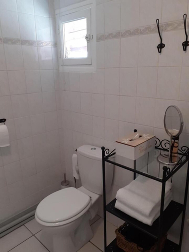 Bathroom 5, B&B Chambres d'Hotes Les Airelles, Hautes-Alpes