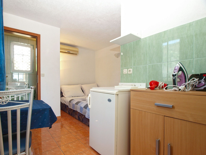 Others 4, Apartment 700, Rovinj
