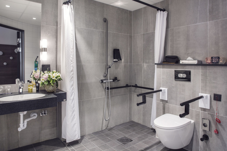 Bathroom 5, Quality Hotel Winn Haninge, Haninge