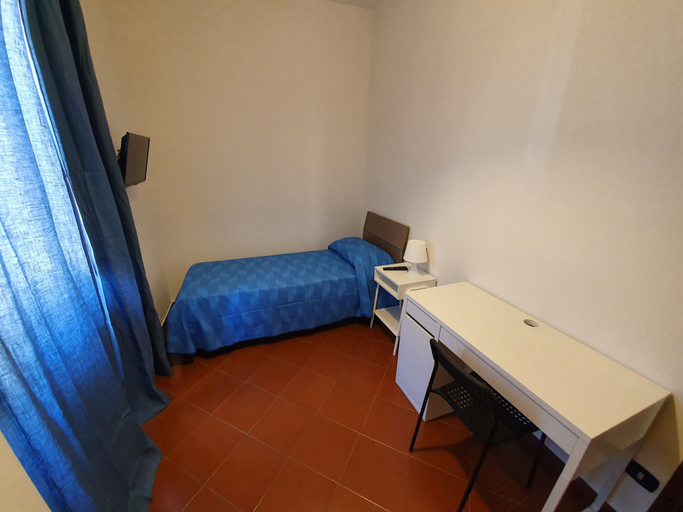 Bedroom 4, Dante Rooms, Napoli