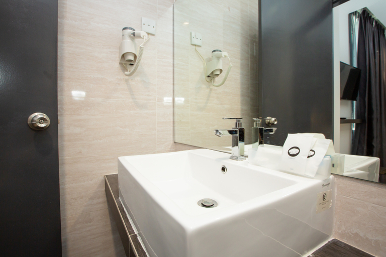 Bathroom 5, 1 Hotel Signature Port Dickson, Port Dickson