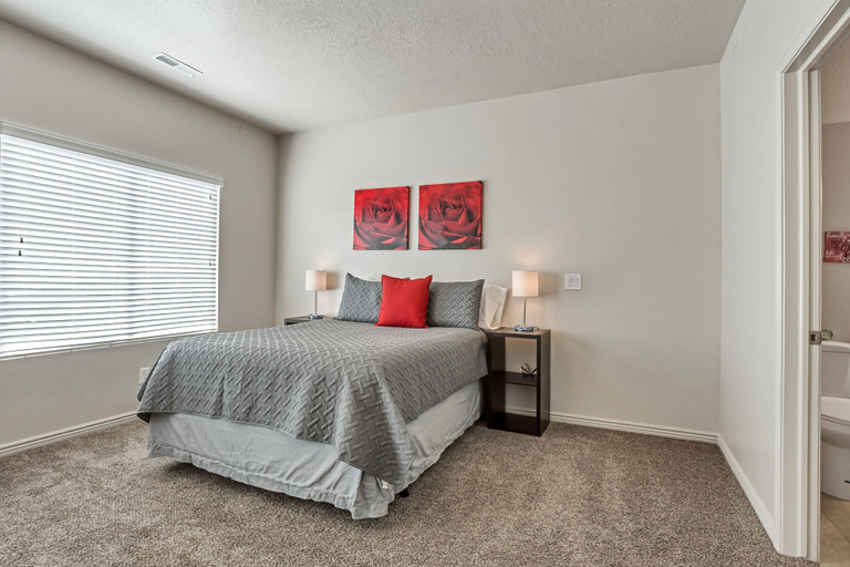 Bedroom 3, Spacious & New Guesthouse in Orem - Provo, Utah