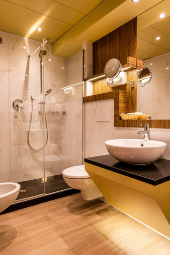 Bathroom 5, Grand Hotel Terme & Spa, Padua