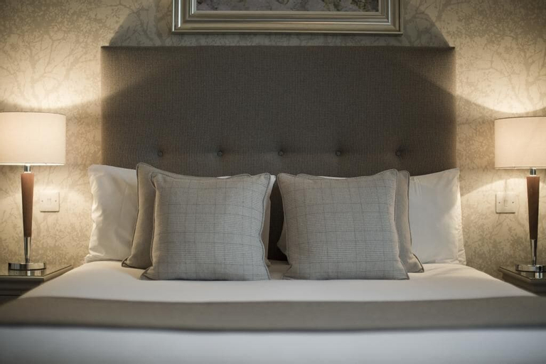 Cults Hotel, Aberdeen