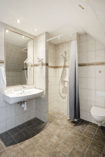Bathroom 4, Hotel Ringkjøbing, Ringkøbing-Skjern