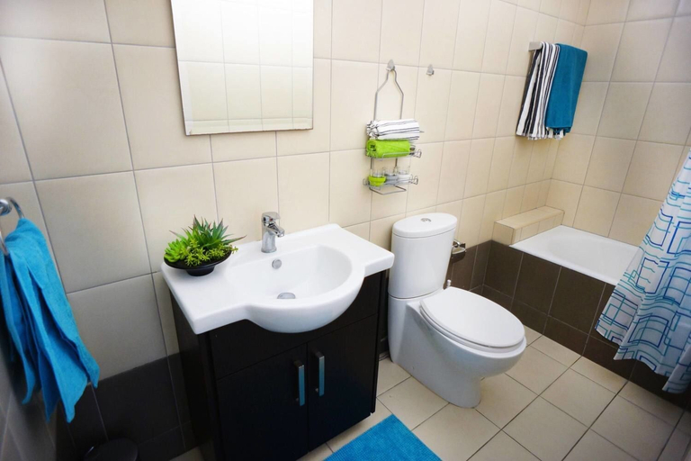 Bathroom, Apartment Sinogi