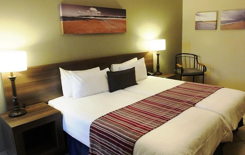 Bedroom 3, Premier Hotel The Richards, Uthungulu