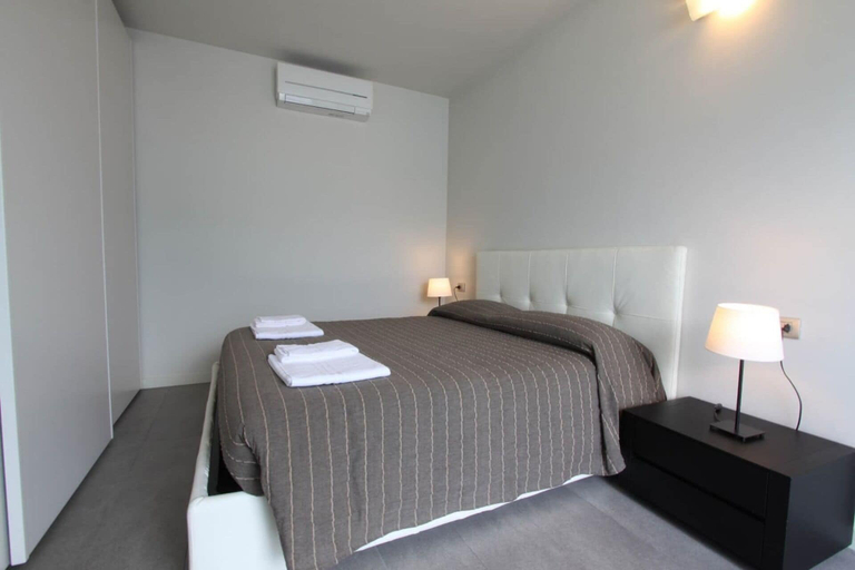 Bedroom 3, The Green House on the Lake, Como