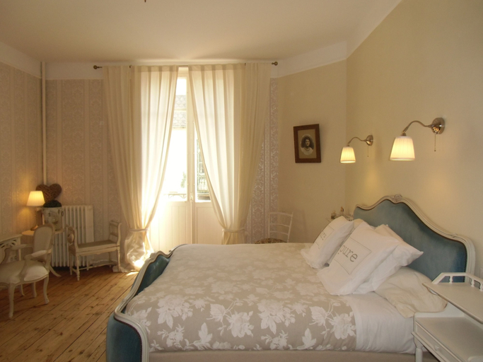 Bedroom 4, Hotel de la Providence, Puy-de-Dôme
