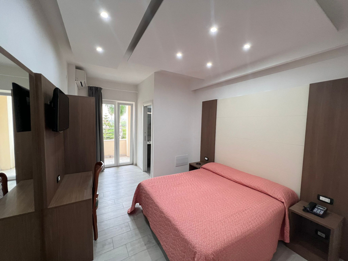 Bedroom 2, Hotel La Mela, Napoli