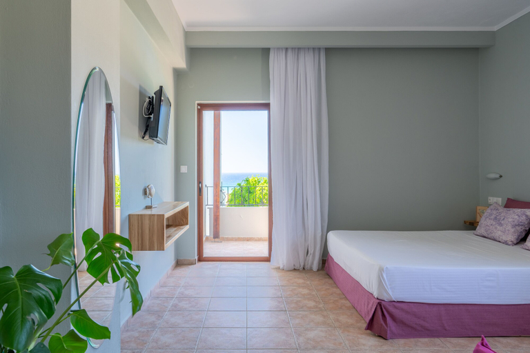 Bedroom 4, Serenity Hideaway, Crete