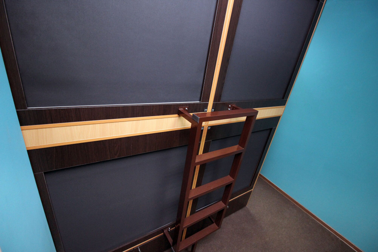 Bedroom 4, Homebox Capsule Hotel, Western