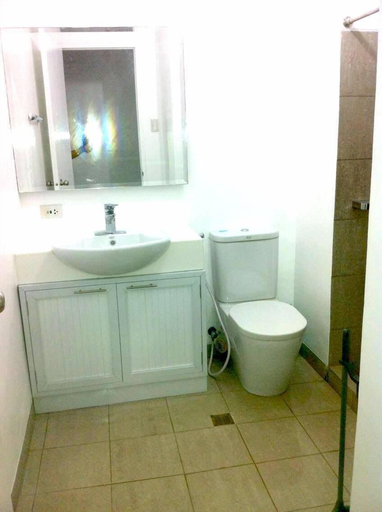 Bathroom 4, Beach Condos Pico de Loro Hamilo Coast, Nasugbu