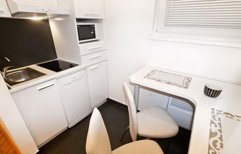 Others 4, Apartment Perla, Belgrade