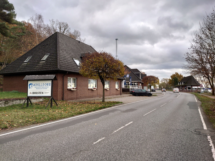 Exterior & Views 2, Achilleon III, Herzogtum Lauenburg