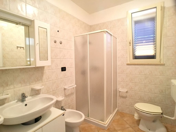 Bathroom, Appartamento Afrodite, Lecce