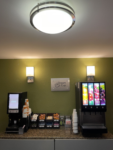 Food & Drinks 5, Austinburg Hotel, Ashtabula