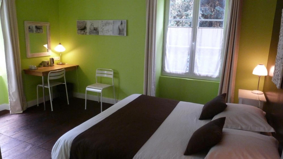 Bedroom 3, Le Pireau - Chambres d'hôtes, Vienne