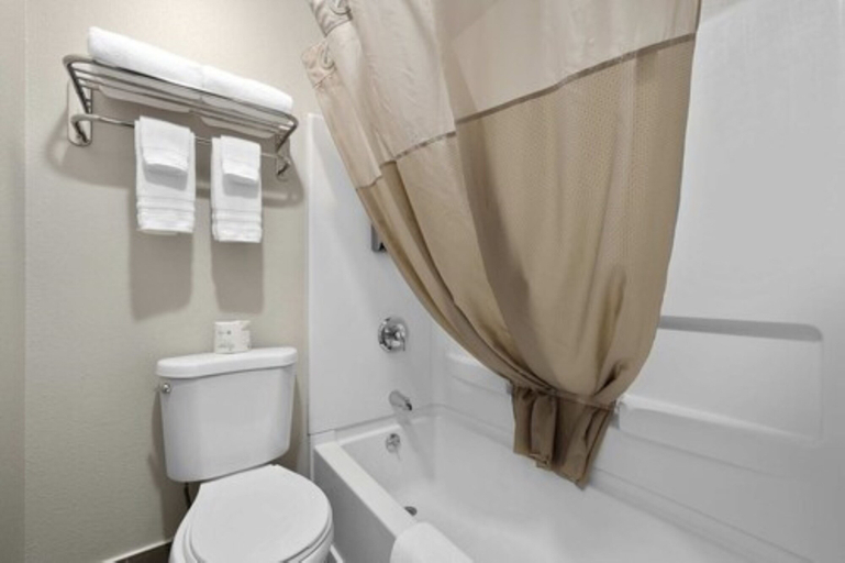 Bathroom 4, Astoria Rivershore Motel, Clatsop