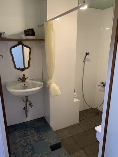 Bathroom 3, Okinawa 13, Naha