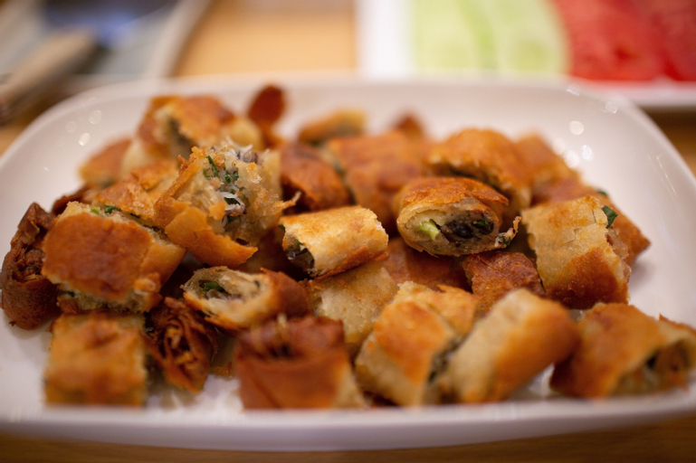 Food & Drinks 12