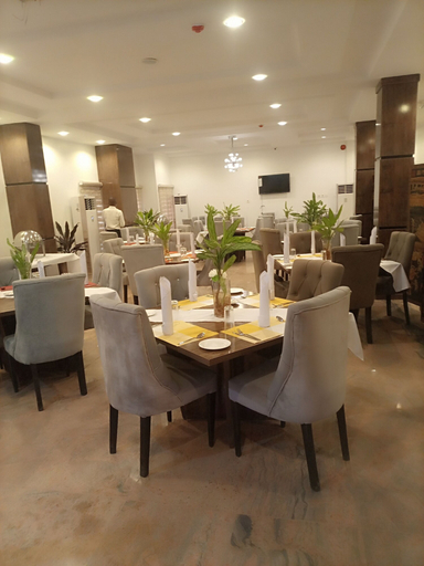 Food & Drinks 5, K-class Hotel, AbujaMun