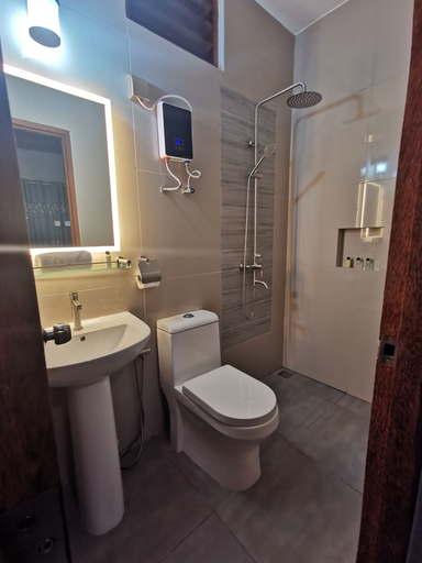 Bathroom 4, Village Hideaways & Spas, Baa Atoll