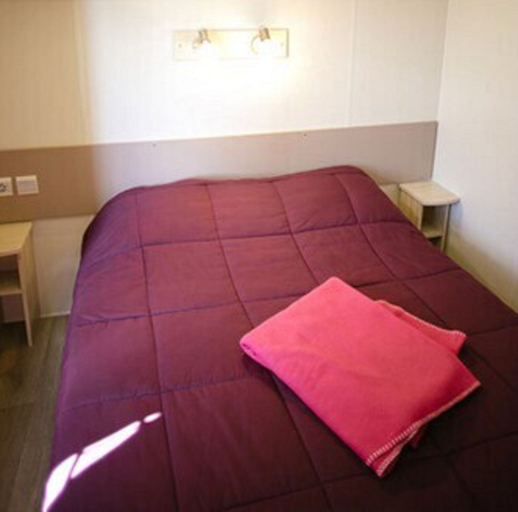 Bedroom 3, Camping Haliotis, Manche