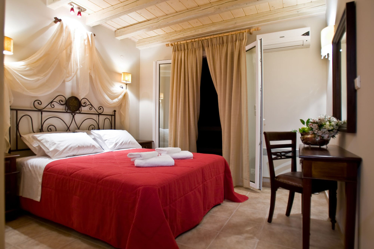 Bedroom 3, Apelon Tiritas Villas, Peloponnese