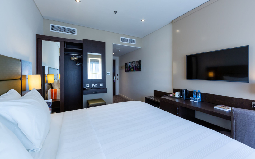 Bedroom 3, Premier Inn Doha Airport, Doha