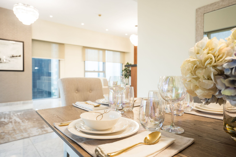 Food & Drinks 4, Nasma Luxury Stays - Central Park Tower, Dubai