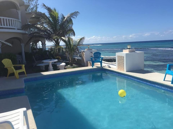 Sport & Beauty 5, Villa on the Bay By The Vacation Casa