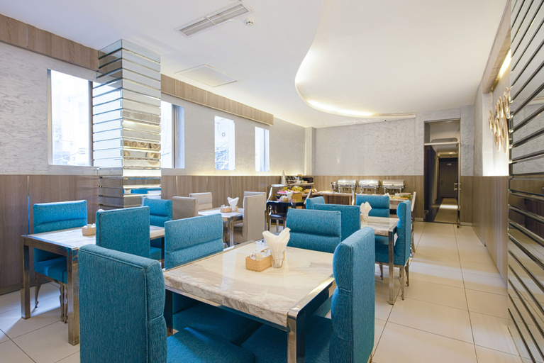 Others 3, A&EM - The Petit Hotel, District 1