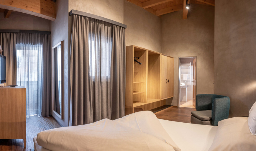 Bedroom 4, Familienparadies Sporthotel Achensee - All Inclusive, Schwaz