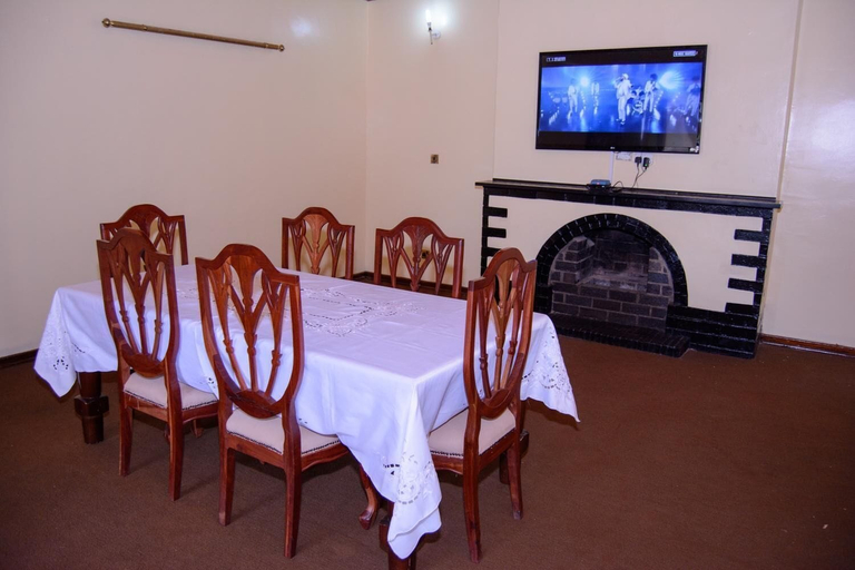 Others 4, Royal Guest House, Harare