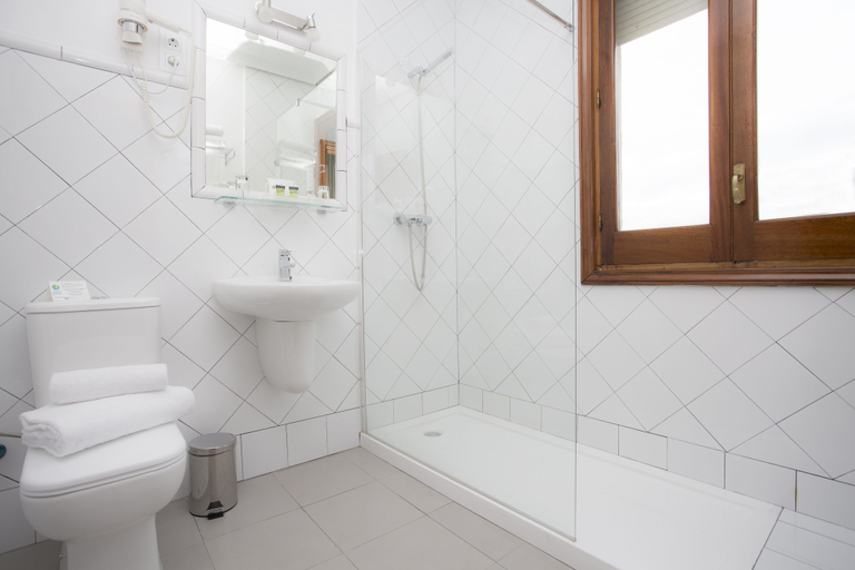 Bathroom 4, Casual del Teatro Madrid Hotel by Casual Hoteles, Madrid