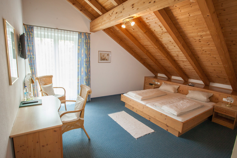 Bedroom 2, DEVA Hotel Beim Egger, Rosenheim