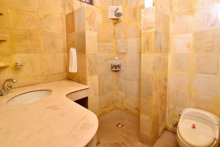 Bathroom 5, Dolphin Beach Bali, Buleleng