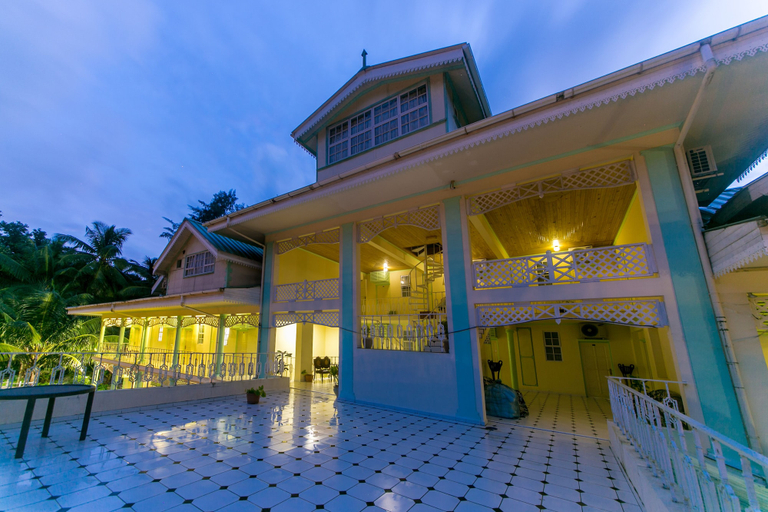 Exterior & Views 2, Palm Beach Hotel