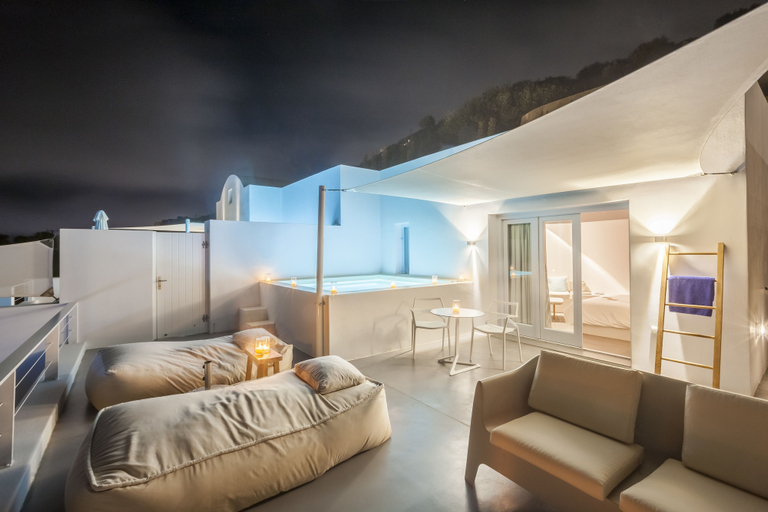 Bedroom 4, Santorini Heights, South Aegean