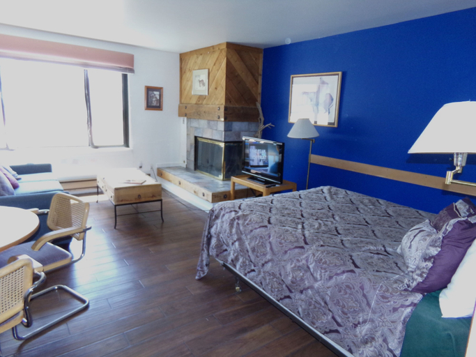 Bedroom 3, Edgewater Studio One bath EWJP, Summit