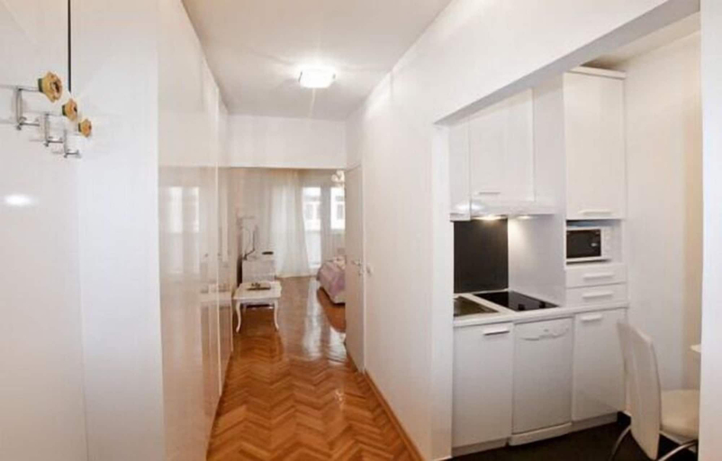 Others 3, Apartment Perla, Belgrade