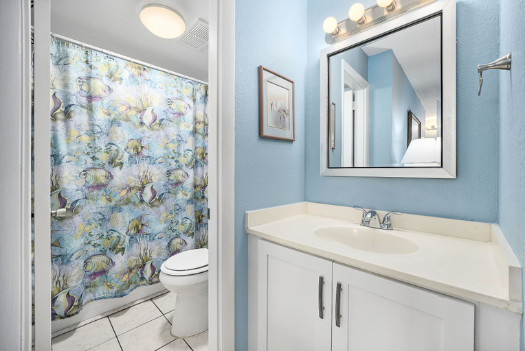Bathroom 5, Ocean Jewel 219, Volusia