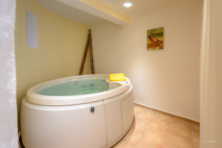 Bathroom 5, Chora Resort & Spa, South Aegean