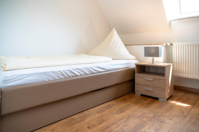 Bedroom 3, Mörsbergei Landgasthof, Erlangen-Höchstadt