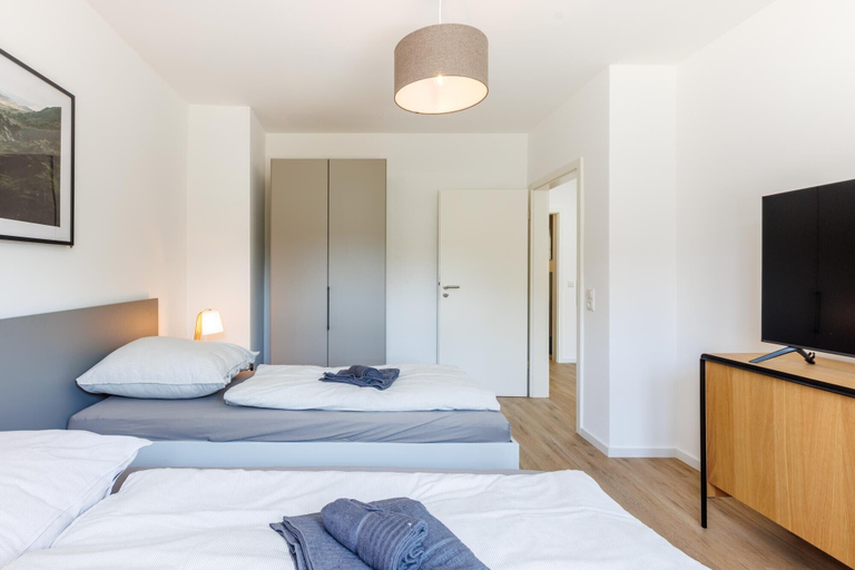 Bedroom 2, Glück Auf Appartements Schleiermacherstr, Duisburg