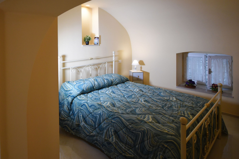 Bedroom 4, Kapsott B&B, Barletta-Andria-Trani