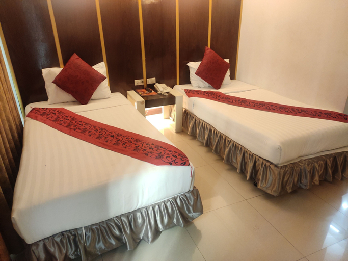 Bedroom 2, Hotel Aero Deluxe, Sathorn