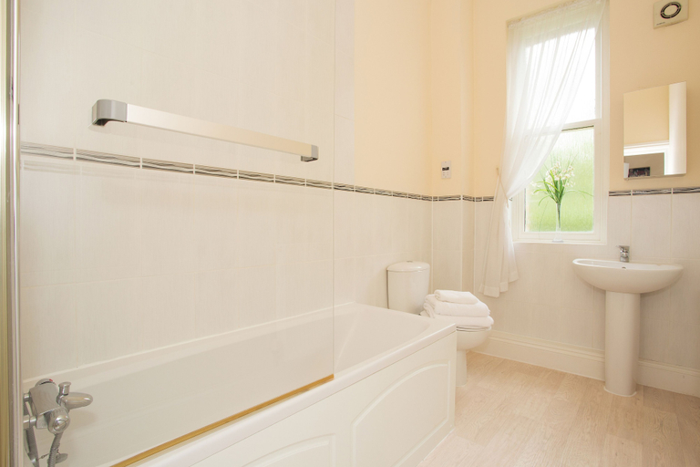 Bathroom, Sherborne House, Hampshire