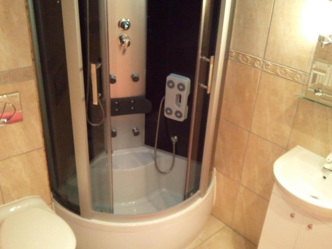 Bathroom 3, Zbójna Debra, Lwówek Śląski